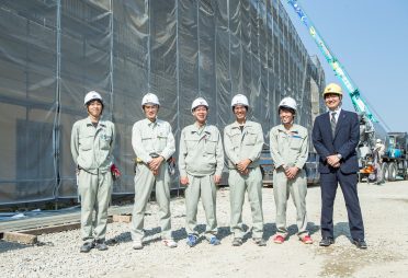 サムネイル サムネイル